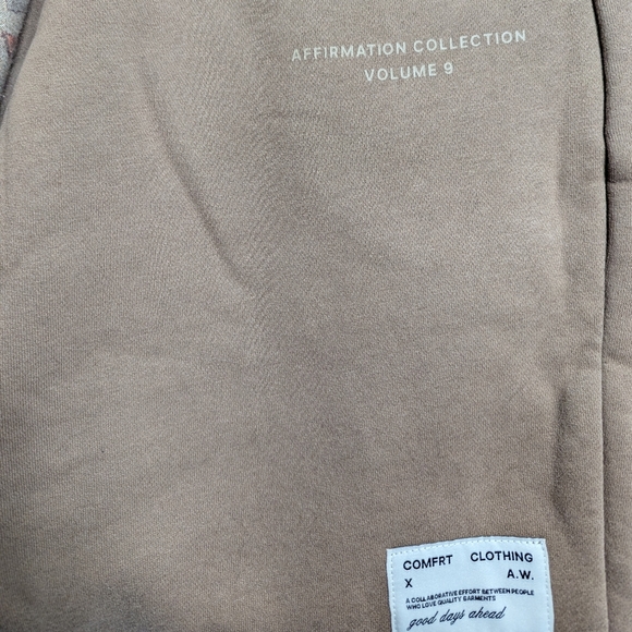Nwot Comfrt Affirmation Straight Leg Sweatpants Color Teddy - Picture 6 of 7